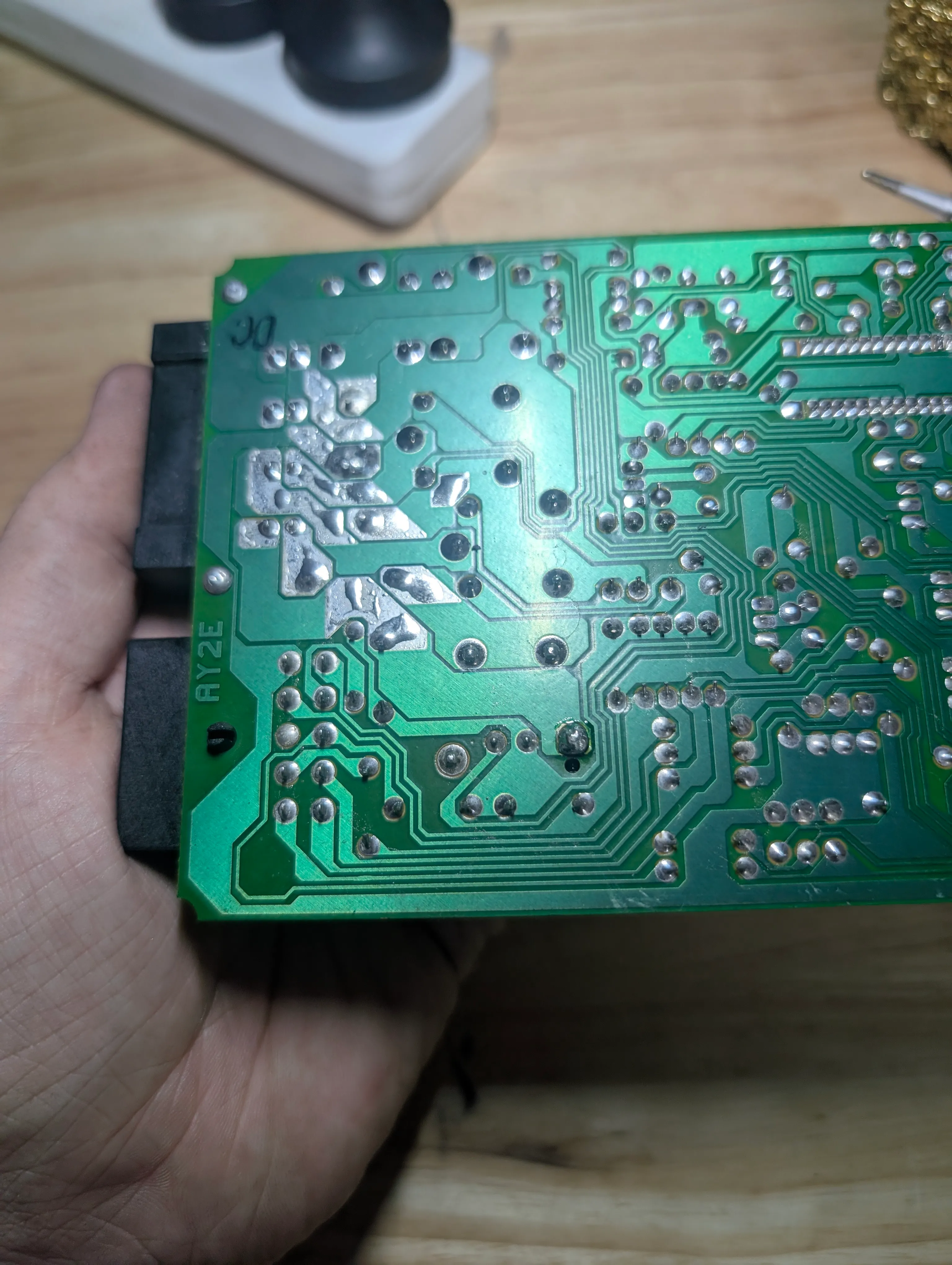 Window Lift ECU – fresh solder