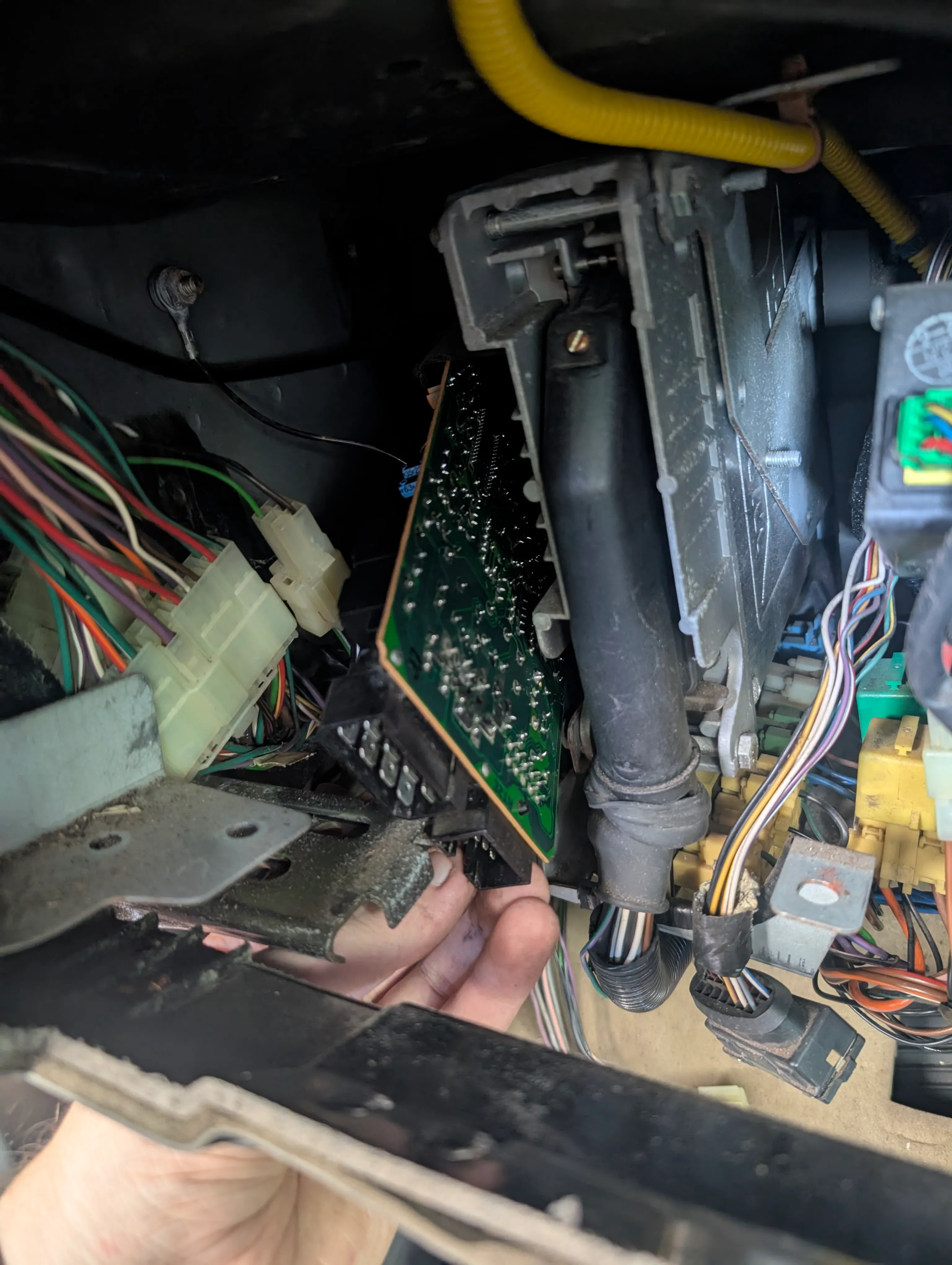Window Lift ECU – location